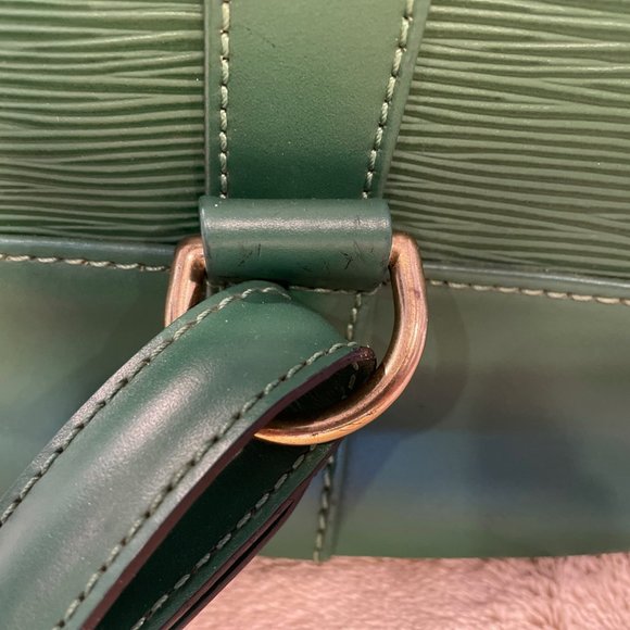 Louis Vuitton Randonnee PM Epi Borneo Green - Picture 11 of 16